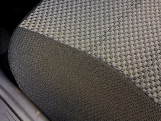 Авточехлы на Hyundai Matrix