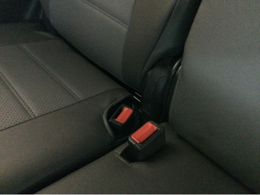 Авточехлы на Hyundai Santa Fe Авточехлы на Hyundai Santa Fe