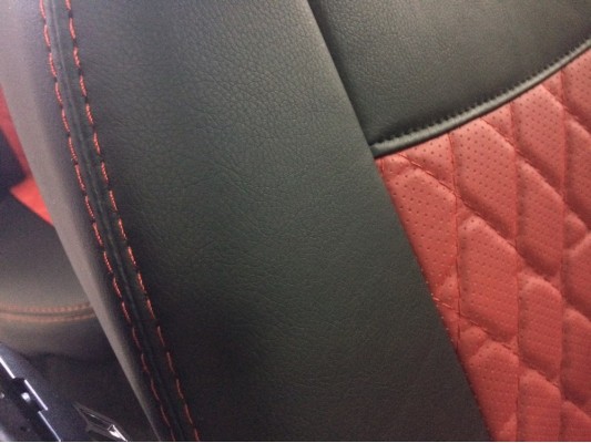 Авточехлы на Lada Granta