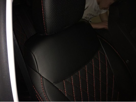 Авточехлы на Lada Vesta