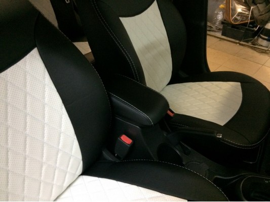 У вас другая модель авто? Авточехлы пошить сможем!