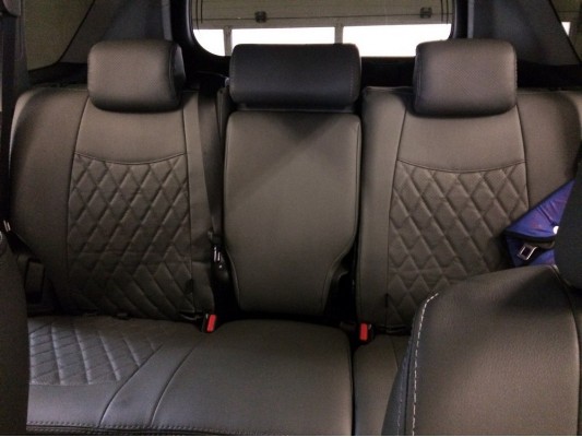 Авточехлы на Toyota Land Cruiser Prado 150 Авточехлы на Toyota Land Cruiser Prado 150