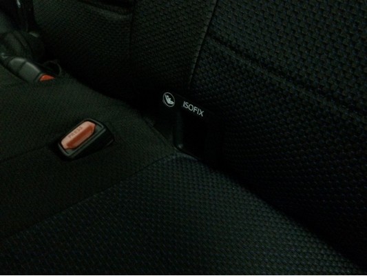 Авточехлы на Toyota RAV 4 CA40 Авточехлы на Toyota RAV 4 CA40