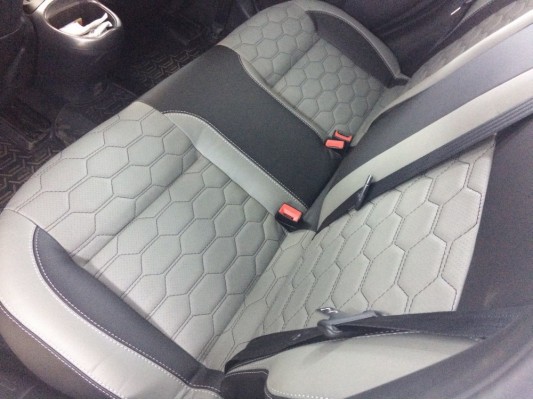 Каркасные авточехлы на Nissan Juke