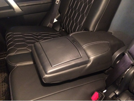 Каркасные авточехлы на Toyota Land Cruiser Prado 150 2 поколения