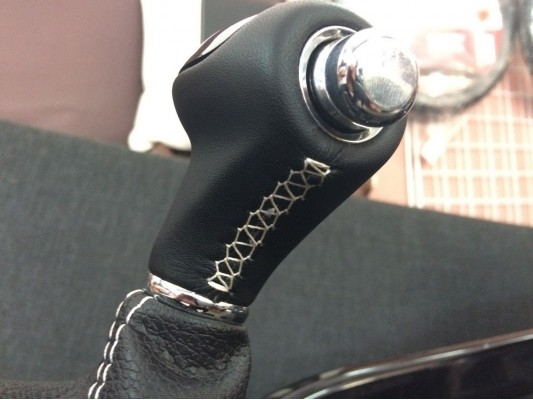 Перетяжка рычага и чехла КПП Перетяжка рычага и чехла КПП